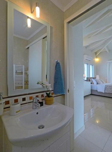 Sunray Studio In Poros Apartment Poros Town Exterior photo